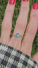 Load and play video in Gallery viewer, 0875: Vintage: 9ct Gold Persian Blue Pear-Cut Topaz Ring- a lovely solitaire
