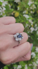 Cargar y reproducir el video en el visor de la galería, 1810: Vintage:: 18ct White Gold French Blue Sapphire Diamonds Ring

