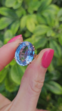 Load and play video in Gallery viewer, 0742: Vintage: 9ct Gold Swiss Blue Topaz Statement Ring- Date-Mark 1968
