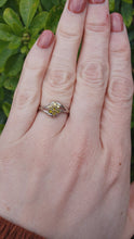 Load and play video in Gallery viewer, 7273-Vintage- 9ct White Gold 7 Yellow Diamonds Ring- crisp, clean, eye candy
