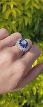 Cargar y reproducir el video en el visor de la galería, 1801: Vintage: 18ct Gold Blue Sapphires Diamonds Target Ring- a fabulous creation
