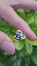 Load and play video in Gallery viewer, 8314: Vintage: 9ct Gold Mint Green Topaz Trilogy Ring- elegant, eye candy
