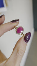 Load and play video in Gallery viewer, 2562: Vintage: 18ct Gold Burmese Ruby Diamonds Cluster Ring
