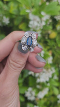 Cargar y reproducir el video en el visor de la galería, 1810: Vintage:: 18ct White Gold French Blue Sapphire Diamonds Ring
