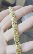 Load and play video in Gallery viewer, 0613: Vintage: Italian 18ct Gold Geometric Flat Link Choker Necklace- 52 Grams
