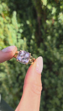 Cargar y reproducir el video en el visor de la galería, 2427 Vintage; 9ct Gold Large Lilac &quot;Rose de France&quot; Amethyst Cocktail Ring
