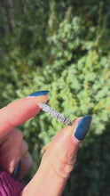 Cargar y reproducir el video en el visor de la galería, 2183 Vintage: 18ct Platinum 7 Champagne Diamonds (0.81ct) Half-Eternity/Stacker Ring
