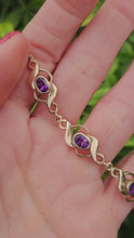 Load and play video in Gallery viewer, 0749: Vintage: Heavy 9ct Gold 7 Purple Amethysts Link Bracelet (20cm) - splendid
