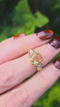 Load and play video in Gallery viewer, 6347: Vintage 18ct Gold Faceted Citrine Diamonds Dress Ring
