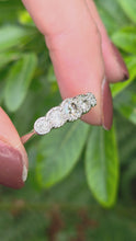 Load and play video in Gallery viewer, 2106: Vintage: 18ct Gold natural Diamonds (0.69ct) 5-Stone Ring- Splendid
