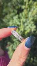 Cargar y reproducir el video en el visor de la galería, 2122 Vintage: 9ct White Gold 22 Natural Diamonds Tiered Stacker/ Dress Ring
