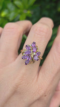 Cargar y reproducir el video en el visor de la galería, Vintage: 9ct Gold Lilac Amethysts Diamonds Floral Cluster Cocktail Ring
