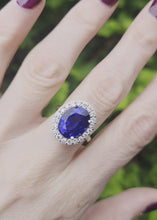 Load and play video in Gallery viewer, 2622: 18ct Gold Cornflower Blue Sapphire (10.65ct) Diamonds Diana Cluster Ring- Exceptional
