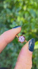 Load and play video in Gallery viewer, Vintage: Rare 18ct Gold Lilac Sapphire Single Stone Ring
