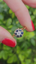 Cargar y reproducir el video en el visor de la galería, 1057: Vintage: 18ct Gold French Blue Sapphires Diamonds Flower Head Ring
