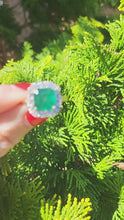 Load and play video in Gallery viewer, 1722: Vintage: 18ct Gold Emerald &amp; Diamonds Square Set Cocktail Ring- exceptional

