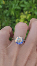 Load and play video in Gallery viewer, 6133: Vintage; 9ct Gold Large Mercury Topaz 10 Diamonds Cocktail Ring
