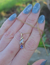 Load and play video in Gallery viewer, 2754: Vintage 9ct Gold Tanzanite Natural Sparkling Diamonds Pendant &amp; 9ct Chain
