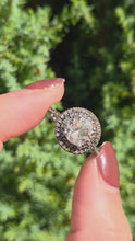 Cargar y reproducir el video en el visor de la galería, 2161: Vintage; 9ct White Gold Pink Morganite 60 Natural Diamonds Halo Dress Ring
