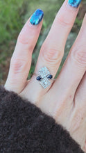 Load and play video in Gallery viewer, A0006: Vintage: 18ct White Gold Art Deco Design Blue Sapphires Diamonds Ring- Geometric set
