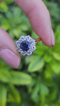 Load and play video in Gallery viewer, 9107: Vintage Exceptional 18ct Gold Blue Sapphire Round Cut Diamonds (1ct) Flower Head Ring
