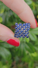 Cargar y reproducir el video en el visor de la galería, 1249: Vintage: Iconic 9ct Gold French Blue Sapphires Geometric Cluster Ring
