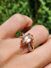 Cargar imagen en el visor de la galería, 1973: Vintage : 9ct Gold Pink Morganite Diamonds Cocktail Ring- Divine
