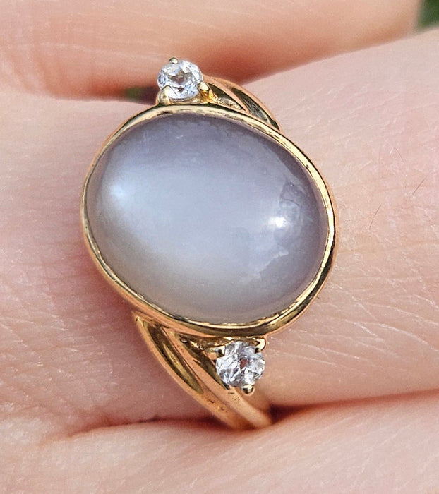 6036 Vintage: 9ct Gold Large White Moonstone Sapphire Accents Cocktail Ring