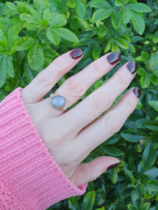 7060: Vintage: 9ct Gold Large White Moonstone Sapphire Accents Cocktail Ring- lovely colours