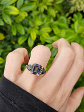 Load image into Gallery viewer, 0406: Vintage: 9ct Gold Caribbean Topaz Trilogy Ring- geometric symmetry, lovely colours
