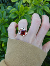 Load image into Gallery viewer, 0294: Vintage: Rare 18ct Gold Large Princess Cut Orange Garnet Statement Ring
