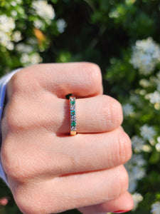 6042: Vintage: 18ct Gold Emeralds Brilliant cut Diamonds Stacker/Eternity Ring- elegant, sophisticated