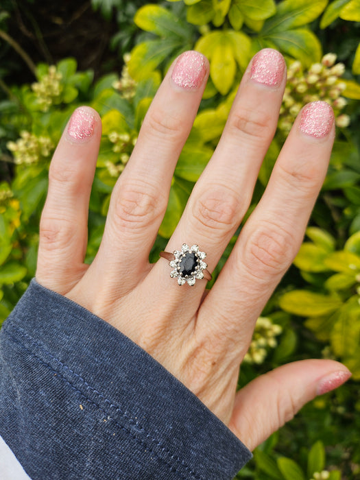1469: Vintage: 18ct White Gold French Blue Sapphire Diamonds Diana Cluster Ring