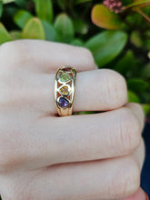 Load image into Gallery viewer, 0734: Vintage: 9ct Gold Heart Cut Muti-Gems Stacker/Dress Ring- beautifully matched
