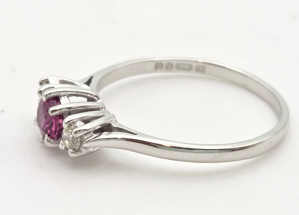 2357: Vintage; 18ct White Gold Ruby Round Full Cut Diamonds 3- Stone Straight Ring- From 1978