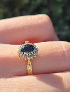 18ct Gold Blue Sapphire 22 Natural Diamonds Diana Style Cluster Ring