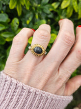 Cargar imagen en el visor de la galería, 1274: Vintage: 9ct Gold Cabochon &quot;Carbuncle&quot; Black Agate Diamonds Signet Ring
