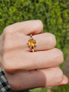 1576: Vintage: 14ct Gold Star-Set Yellow Citrines Diamond Dress Ring