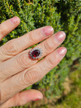 Load image into Gallery viewer, 1368: Vintage: 18ct Gold Pyrobe Garnet Diamonds Flower Head Ring- exceptional
