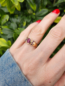 1296: Vintage: 9ct Gold 7 Rubies Geometric Set Ring- Fabulous