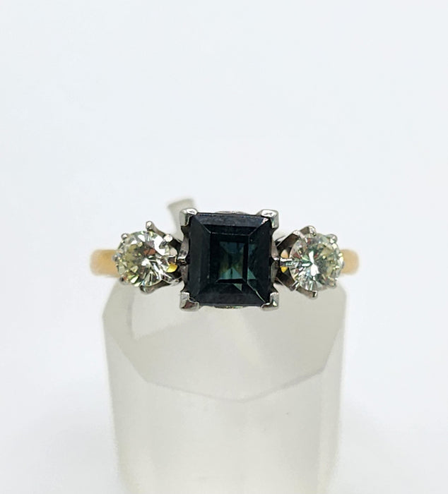 1598 Vintage: 18ct Yellow Gold & Platinum Sapphire & Diamond Three Stone Ring