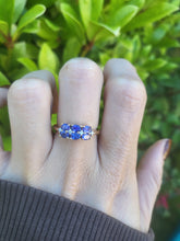 Load image into Gallery viewer, 8252: Vintage: 18ct Gold Royal Blue Tanzanites Round Cut Diamonds Geometric Set Ring
