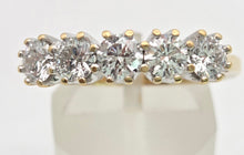 Cargar imagen en el visor de la galería, 2312 Vintage: 18ct Gold Round Full Cut Natural Diamonds (1.25ct in total) Ring-Very special
