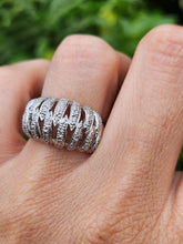 Load image into Gallery viewer, 6116: Vintage: 9ct White Gold 28 Diamonds (1ct) Statement Cocktail Ring- spectacular
