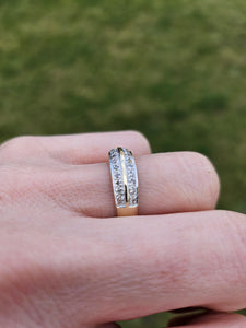 0713: Vintage: 9ct Gold Tiered Diamonds Stacker/Dress Ring