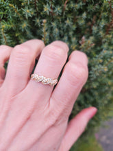 Cargar imagen en el visor de la galería, 1350: Vintage: 9ct Rose Gold Champagne Diamonds Stacker/Dress Ring- delectable
