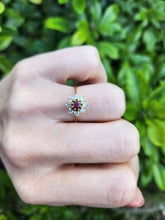 Load image into Gallery viewer, 0300: Vintage: 18ct Gold Rich Red Ruby 8 Diamonds (0.4ct) Daisy Ring- superb, sparkling, beauty
