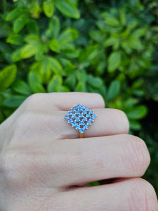 0512: Vintage 9ct Gold 25 Blue Tanzanites Geometric Set Ring-