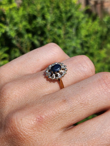 1798: Vintage: 9ct Gold Blue Sapphire Diamonds Cluster Ring- very fine example
