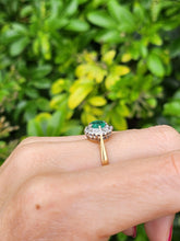 Load image into Gallery viewer, 6093 Vintage; 18ct Gold Round Cut Emerald 10 Diamonds Target Ring- petite, refined, sophisticated
